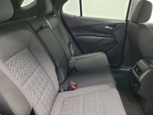 Used 2022 Chevrolet Equinox LT image 19