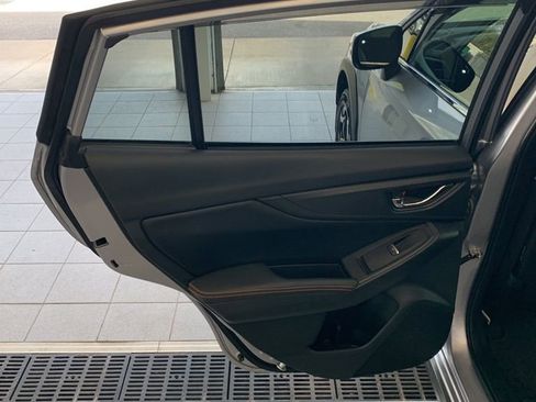 Certified 2023 Subaru Crosstrek 2.5i Limited w/ Moonroof Package AWD/4WD image 9