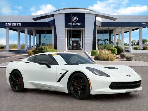 Used 2016 Chevrolet Corvette Stingray Coupe w/ 2LT Preferred Equipment Group RWD image 2