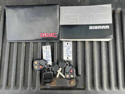Used 2003 GMC Sierra 1500 SLE image 23