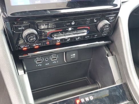 New 2025 Jeep Grand Cherokee L Limited AWD/4WD image 22