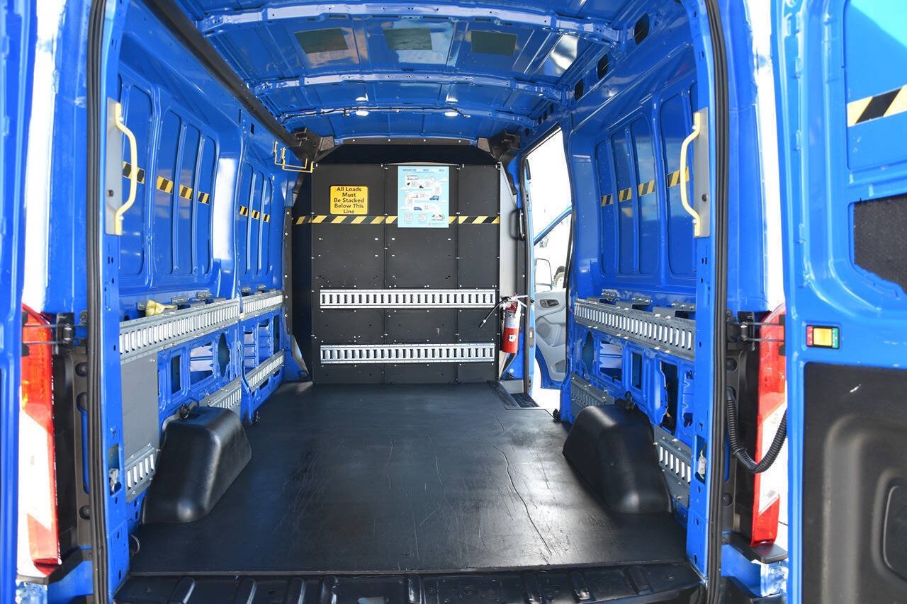 Used 2019 Ford Transit 250 148 Medium Roof RWD image 12