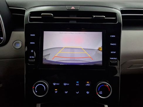 Used 2022 Hyundai Tucson SEL image 16