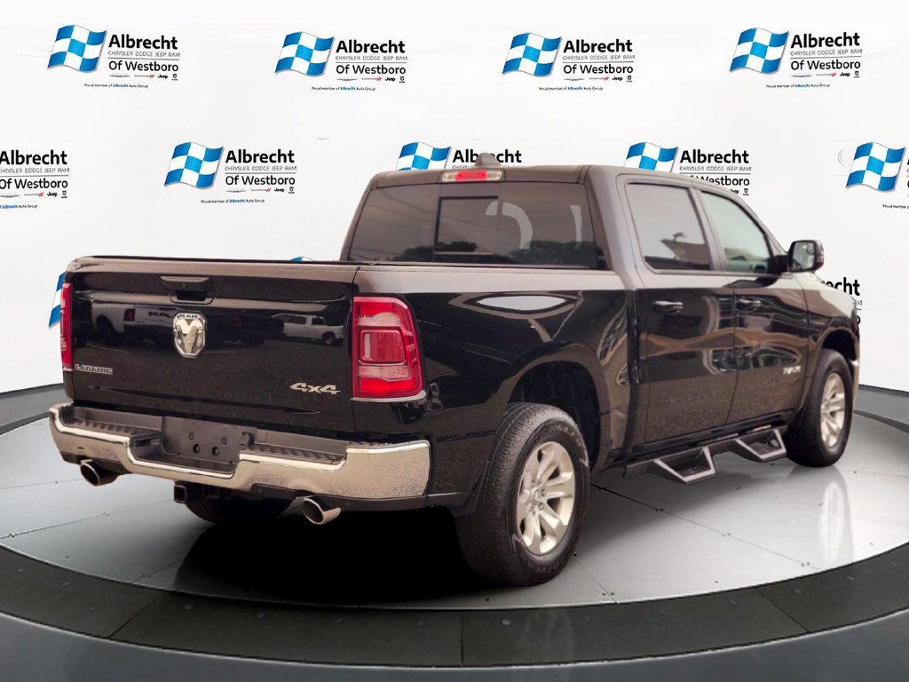 Used 2023 RAM 1500 Laramie AWD/4WD image 5