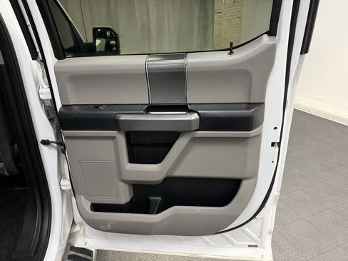 Used 2017 Ford F150 XLT w/ Equipment Group 301A Mid image 19