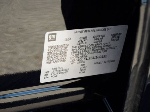 Used 2025 GMC Sierra EV Denali AWD/4WD image 28