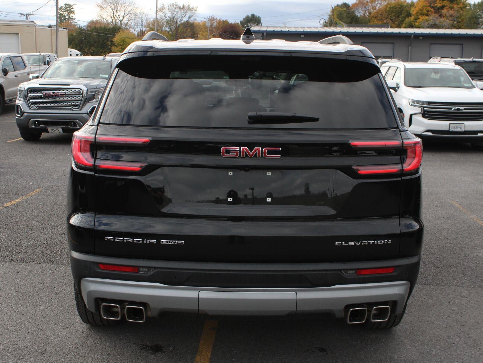 Certified 2026 GMC Acadia Elevation AWD/4WD image 6