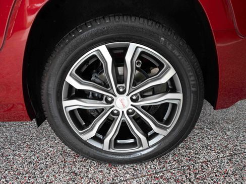Used 2020 GMC Terrain Denali w/ Denali Premium Package AWD/4WD image 30