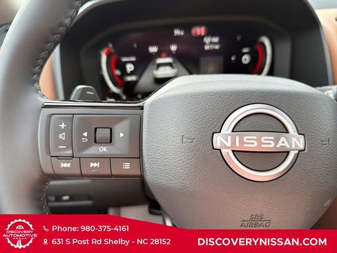 New 2026 Nissan Rogue Platinum AWD/4WD image 24
