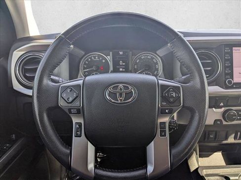 Used 2022 Toyota Tacoma SR5 RWD image 14