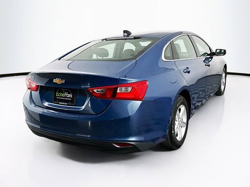 Used 2024 Chevrolet Malibu LS image 9