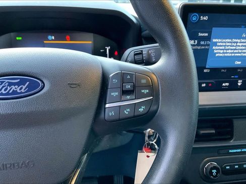 Used 2025 Ford Maverick XL FWD image 24