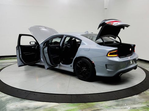 Used 2020 Dodge Charger Scat Pack w/ Dynamics Package image 12
