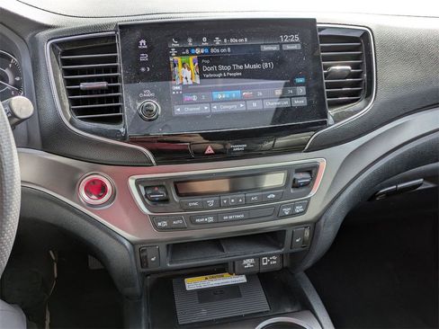 Used 2023 Honda Passport EX-L image 18