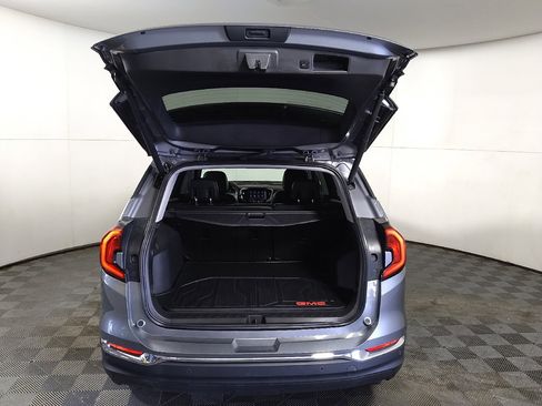 Used 2020 GMC Terrain SLT w/ Preferred Package FWD image 29