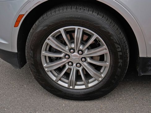 Used 2019 Cadillac XT5 Luxury AWD/4WD image 5