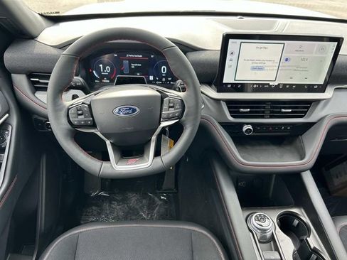 New 2026 Ford Explorer ST image 12