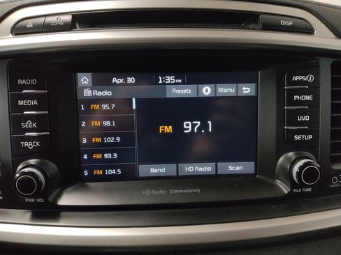 Used 2018 Kia Sorento FWD image 25