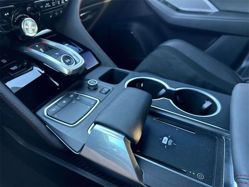 Used 2024 Acura MDX A-Spec image 26