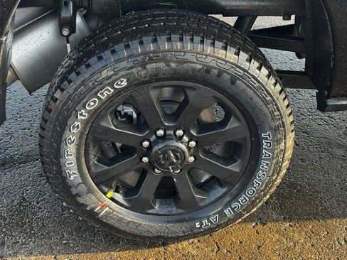 New 2026 RAM 2500 Big Horn AWD/4WD image 12