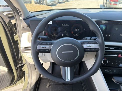 New 2026 Hyundai Tucson SEL image 24