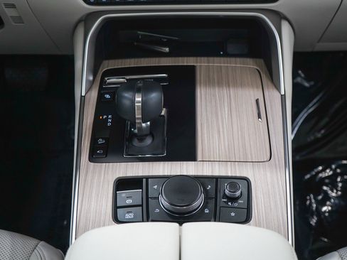 Certified 2024 MAZDA CX-90 Plug-In Hybrid w/ Premium Plus AWD/4WD image 18