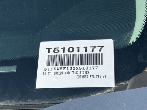 Used 2016 Toyota Tundra SR5 w/ SR5 Upgrade Package AWD/4WD image 14