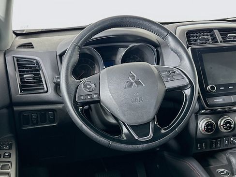 Used 2024 Mitsubishi Outlander Sport AWD image 18