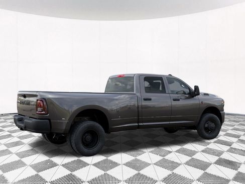 New 2026 RAM 3500 Tradesman AWD/4WD image 6