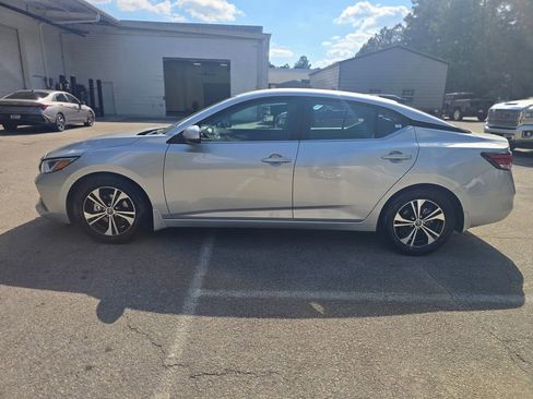 Used 2023 Nissan Sentra SV w/ All-Weather Package FWD image 4