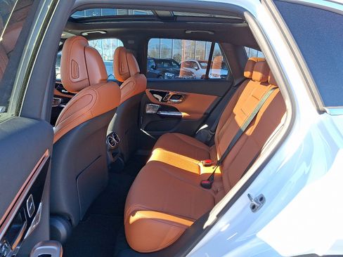 New 2026 Mercedes-Benz GLC 300 4MATIC image 8