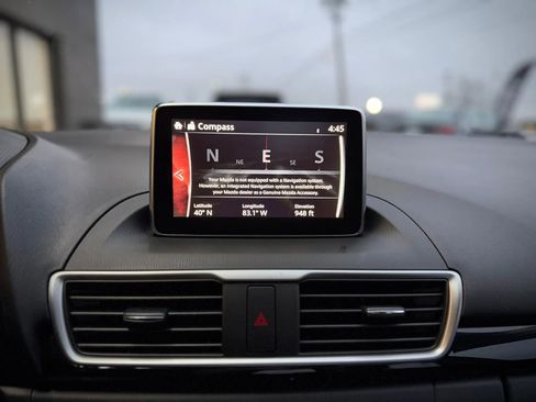 Used 2015 MAZDA MAZDA3 i Touring image 14