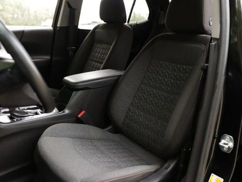 Used 2024 Chevrolet Equinox LT FWD image 20