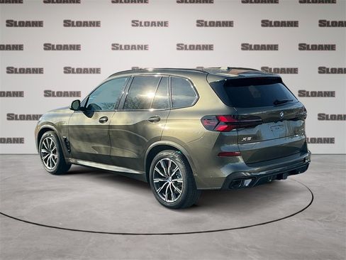 New 2026 BMW X5 xDrive50e image 3