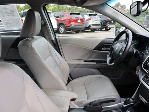 Used 2013 Honda Accord EX-L image 8