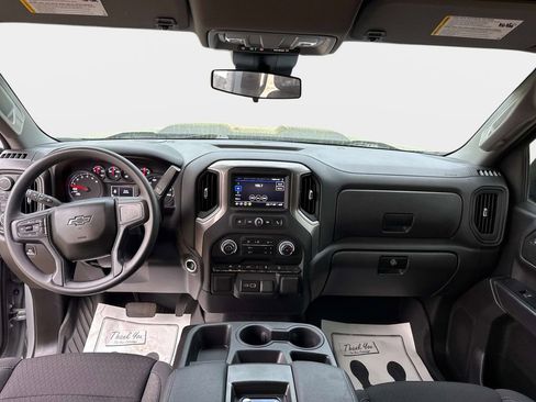 Used 2025 Chevrolet Silverado 1500 Custom Trail Boss w/ LPO, Dark Essentials Package image 17