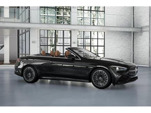Certified 2025 Mercedes-Benz CLE 300 4MATIC Cabriolet image 13
