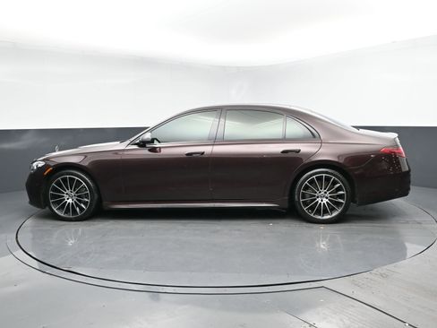 Used 2021 Mercedes-Benz S 580 4MATIC Sedan image 4