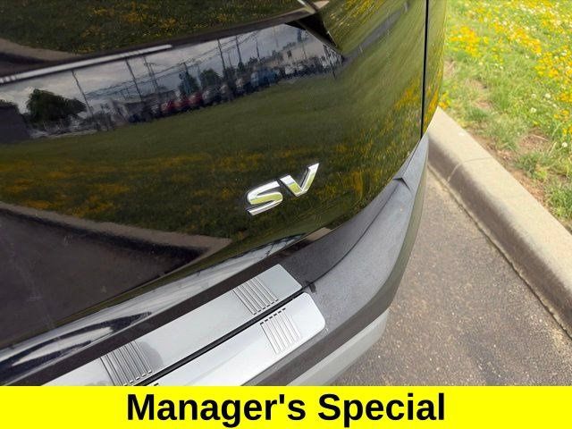 Used 2023 Nissan Rogue SV FWD image 44