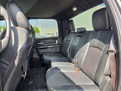 Used 2017 RAM 1500 Limited RWD image 23