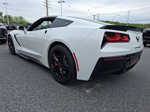 Certified 2016 Chevrolet Corvette Stingray Coupe w/ 2LT Preferred Equipment Group RWD image 5