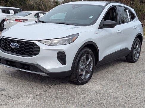 New 2026 Ford Escape ST-Line w/ Cold Weather Package image 7