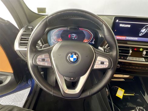 Used 2024 BMW X3 xDrive30i w/ Premium Package AWD/4WD image 11