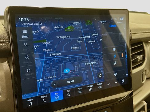 Used 2024 Ford Expedition Max XLT image 22