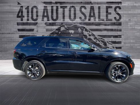 Used 2022 Dodge Durango R/T w/ Blacktop Package image 2