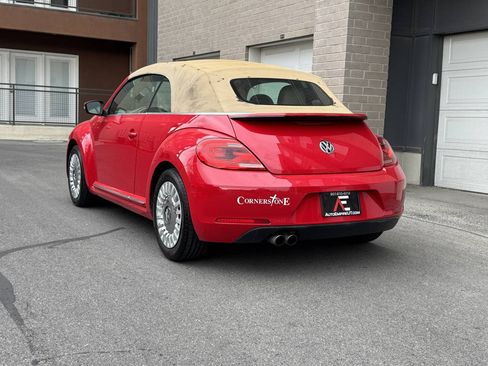 Used 2015 Volkswagen Beetle 1.8T FWD image 4