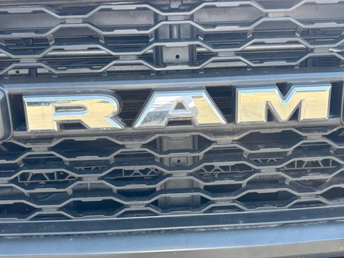 Used 2022 RAM 2500 Tradesman RWD image 9