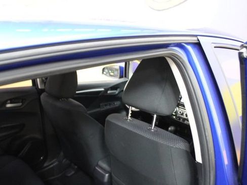 Used 2020 Honda Fit LX image 10
