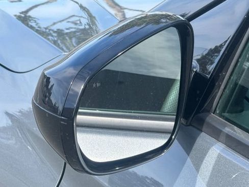 Used 2023 Chevrolet TrailBlazer RS w/ Convenience Package image 51