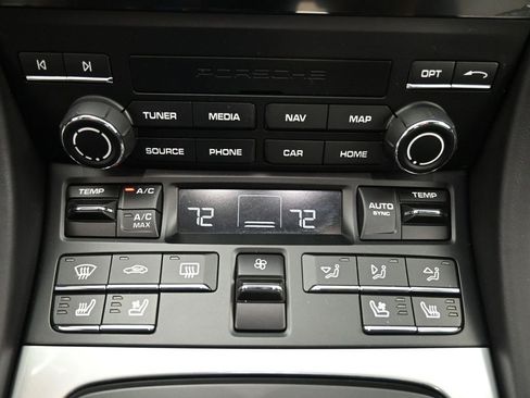 Used 2024 Porsche 718 Cayman GTS image 19